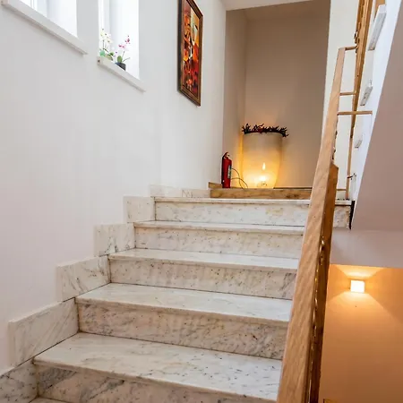 Apartment Boutique Patricia *